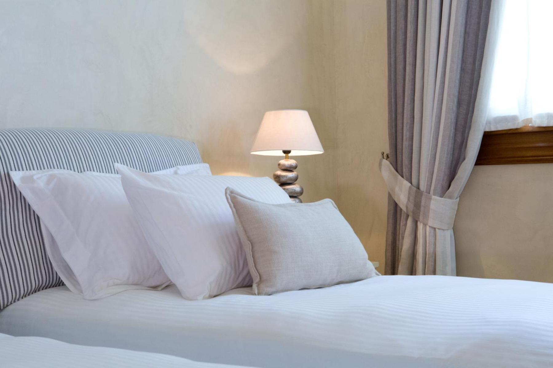Villa Veneziano Suites & Villa Nydri  Oda fotoğraf